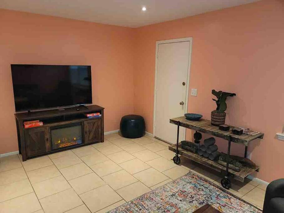 Elegant 2-Bedroom Pet-Friendly Villa W 2 Parking Spaces 힐튼 헤드 아일랜드 외부 사진