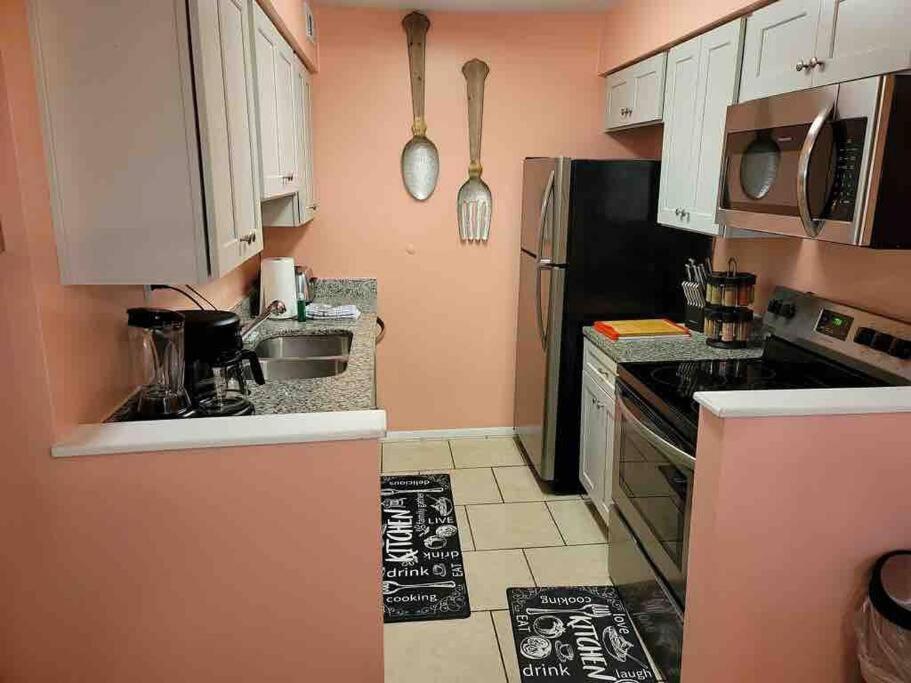 Elegant 2-Bedroom Pet-Friendly Villa W 2 Parking Spaces 힐튼 헤드 아일랜드 외부 사진
